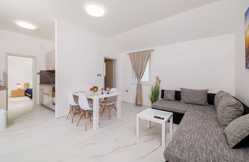 Kras Apartment | Ferienwohnung Luka