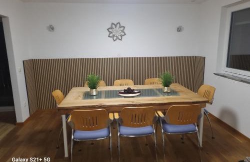 Worschach Apartment | Ferienwohnung Maitschern