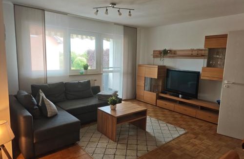 Hirschaid Apartment | Ferienwohnung mit Kanalblick