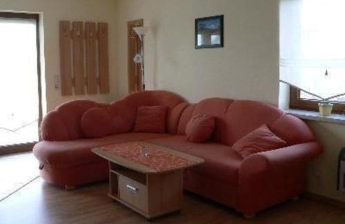 Neuendorf Apartment | Ferienwohnung mit zwei Schlafzimmern und Terrasse