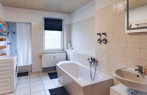 Neupetershain Nord Apartment | Ferienwohnung Np02, 63qm, 2 Schlafzimmer, Max. 5 Personen
