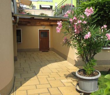 Kopenick House | Ferienwohnung Rohrwallinsel Köpenick