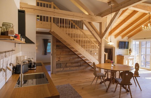 Wackersberg Apartment | Ferienwohnung Singer "zum Nachbarn"