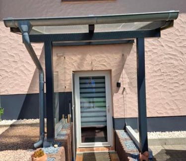 Losheim am See Apartment | Ferienwohnung Sonnenwinkel