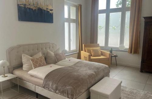 Biesnitz Apartment | Ferienwohnung Villa Bismarck mit Sauna und Whirlpool