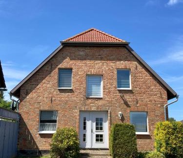 Wahrstorf Apartment | Ferienwohnung Warnowidyll