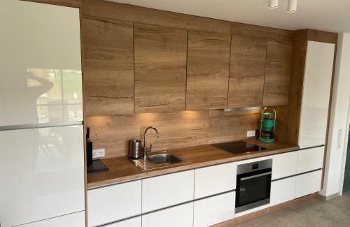 Haiger Apartment | Ferienwohnung Westerwaldblick Haiger