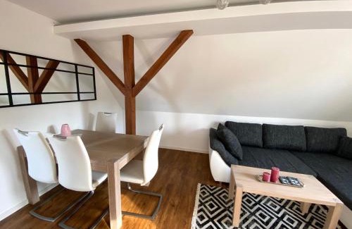 Wiesenthal Apartment | Ferienwohnung Zur Rhön Tischlerei