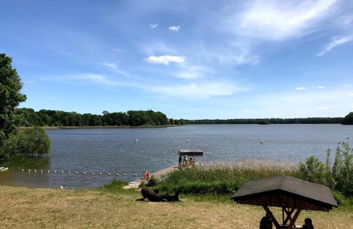 Dobbertin Apartment | Ferienwohnung Zur Weißen Taube