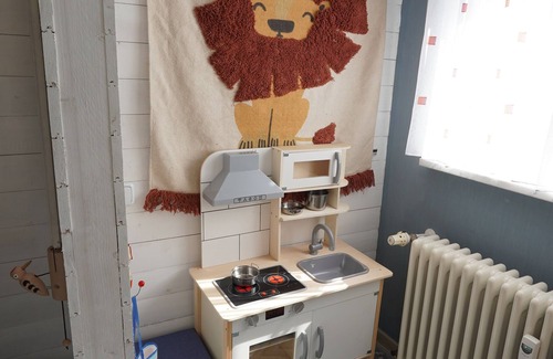 Serrahn Apartment | Ferienwohnunge "milan" am Krakower See mit Terrasse und Spielecke