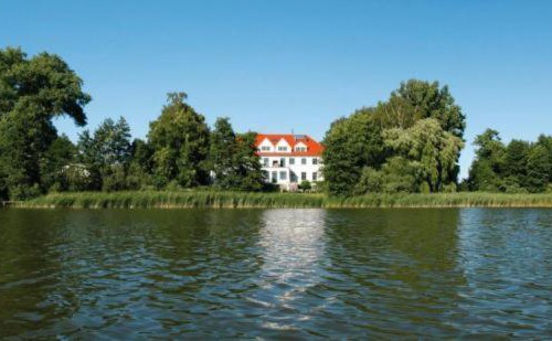 Behren-Luebchin Apartment | Ferienwohnungen-am-Schloss-Wohnung-2-die-Maus
