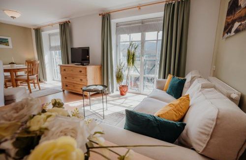 Aflenz Land Apartment | Ferienwohnungen Hotel Garni Dörflerwirt