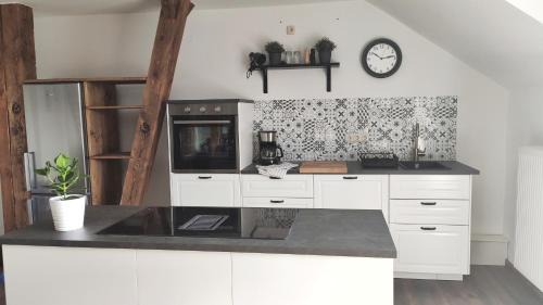 Karlsburg Apartment | Ferienwohnungen in ausgebauter Scheune mit Ostseenähe