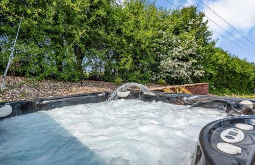 Presteigne House | Fern at Harp Meadow