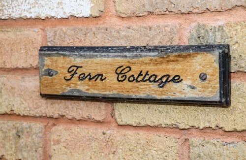 Nantgarw House | Fern Cottage