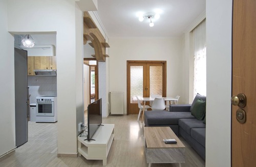 Argyroupoli Apartment | Festos Cozy, 2BR, AC, WiFi, Fully Equipped