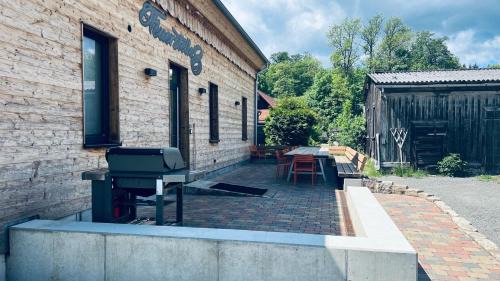 Elend House | Feuerstelle8