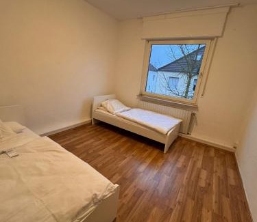 Osnabrueck Apartment | FeWo 3Z 6P Küche Bad