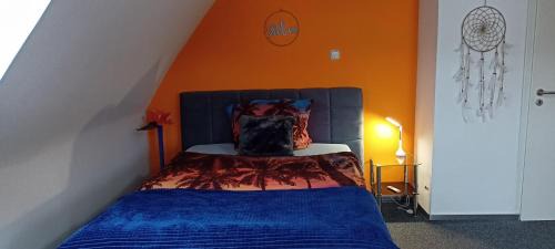 Germersheim Apartment | FeWo Blaue Oase, Netflix, Massagesessel, Whirlpool Badewanne