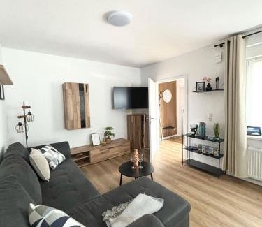 Cloppenburg Apartment | FeWo Citabria, elegante Wohnung, 2 Schlafzimmer, überdachte Terrasse
