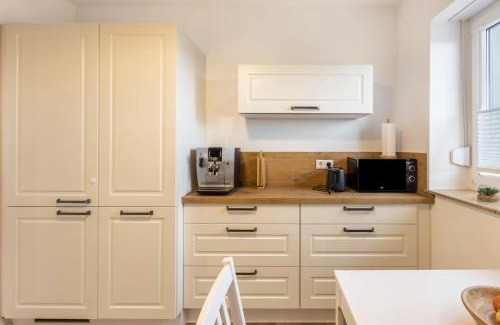 Braunsbedra Apartment | Fewo Gartenblick Geiseltal