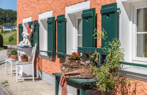 Eggelsberg Apartment | Fewo im Gästehaus Maximilian