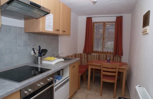 Neualbenreuth Apartment | FeWo mit wunderschönem Ausblick zum Hausberg Tillenberg