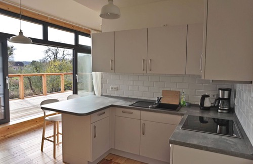 Bad Freienwalde Apartment | Fewo OG am Fluss mit Dachterrasse - Ein Himmlisches Erlebnis