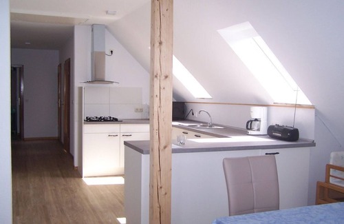 Nordseebad Burhave Apartment | Fewo1, Obergeschoss, Dusche, WC, 2 Schlafräume - Ferienwohnungen Jedebrock