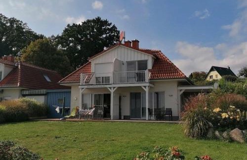 Bad Kleinen House | FH Seeblick - ABC2 2 3