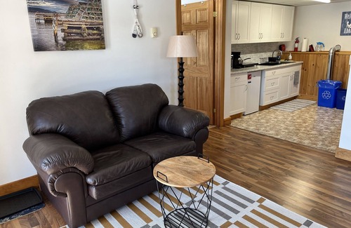 Marion Bridge Apartment | Fiddler's Lake Escape Vacation Apartment