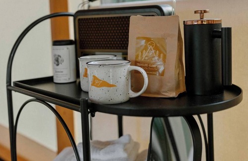 Travelers Rest RV Rental | Field Trip Unit 5 XL Canvas Cabin Family & Dog-Friendly