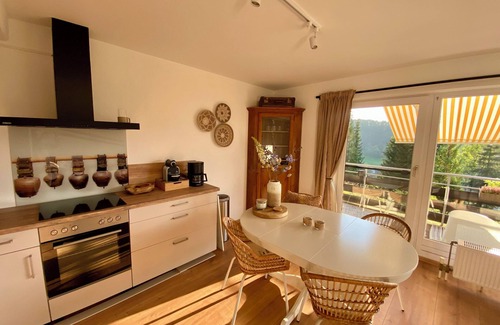 Schwalefeld Apartment | Fijn Appartement met Fantastisch Uitzicht