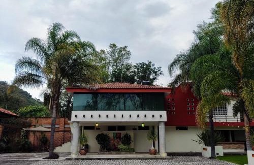 Atlixco House | Finca el Nogal - Casa Entera Familiar Moderna con Amplio Jardín Atlixco puebla