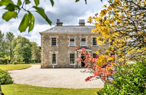 Newquay House | Finest Retreats - Tresillian House