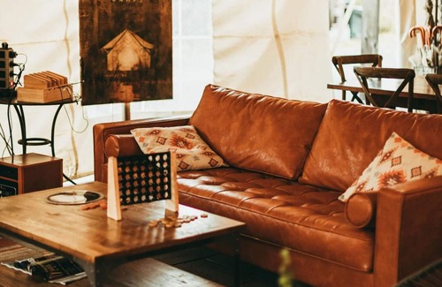 South Hill Cabin | Firelight Camps