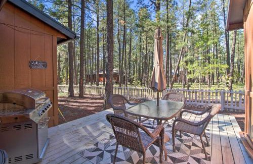 Pinetop House | Fireplace, Deck and Grill Pinetop Cabin Rental!