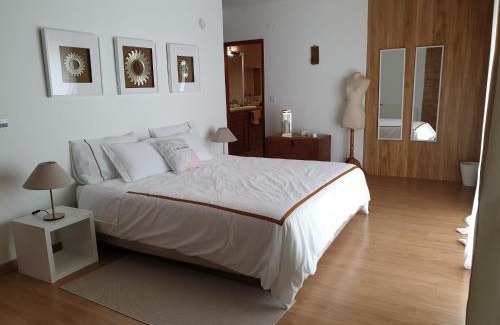 Verdizela House | First In