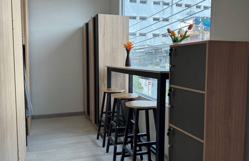 Rama 9 House | First Villa Life Hostel