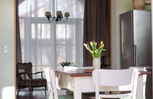 Fischbach Condo | Fischbach Castle vacation apartment