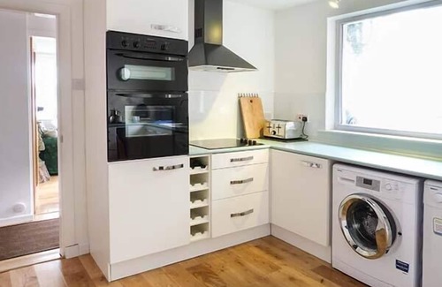 Kirkcudbright Cottage | FISH HOUSE, pet friendly, with open fire in Kirkcudbright