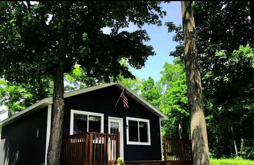 Marenisco Cabin | Fish'N'Trails Cabin on beautiful Lake Gogebic!