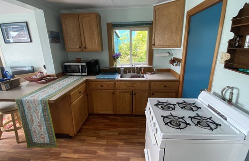 Kodiak House | Fisherman's Cove Downtown Harbor Home