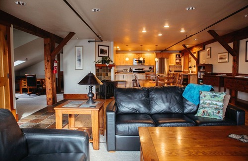 Sitka House | Fishermans Quay Loft