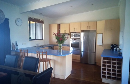 Merimbula House | Fishpen Retreat - coastal paradise (Perfect location + pool)