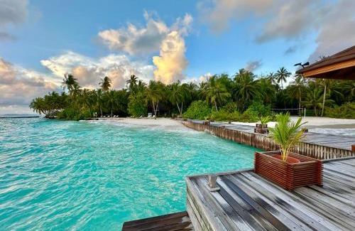 Mandhoo Resort | Fiyavalhu Resort Maldives