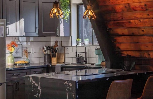 Kachina Village House | Flagstaff Forest Cabin/Hot Tub Getaway