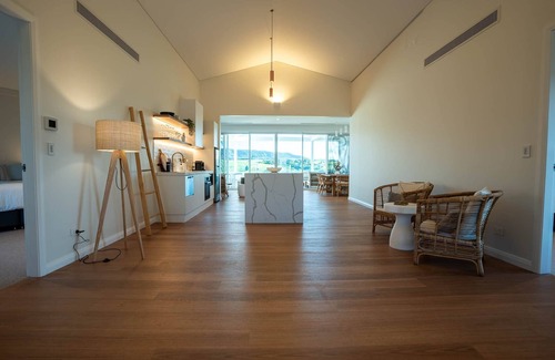 Gerringong Villa | Flame Vista - Crooked River Estate