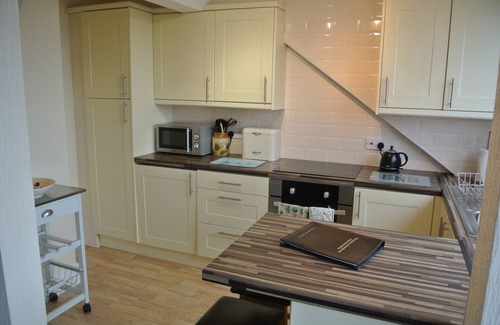 Bridlington Old Town Apartment | Flat 6 Penthouse apartment with stunning views sleeps 2