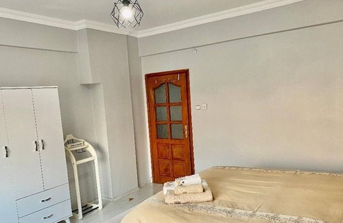 Sanayi Mahallesi Apartment | Flat Close to Popular Malls in Kagithane